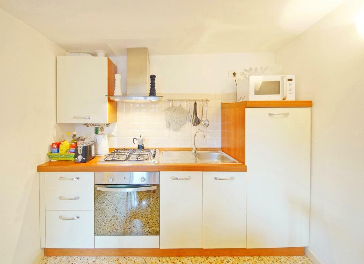 Sant'Aponal Apartment Rialto Venecia Exterior foto